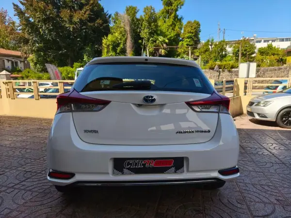 Toyota Auris 2016 - 14900 EUR, 160000 km - AUTO.MOTO.pt - 160000km - foto 10 de 34