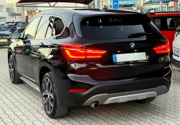 BMW X1 2016 - 19350 EUR, 99000 km - AUTO.MOTO.pt - 99000km - foto 4 de 23
