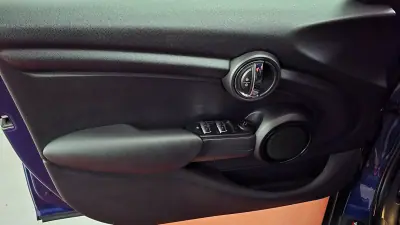 MINI One 2016 - 11850 EUR, 153106 km - AUTO.MOTO.pt - 153106km - foto 15 de 51