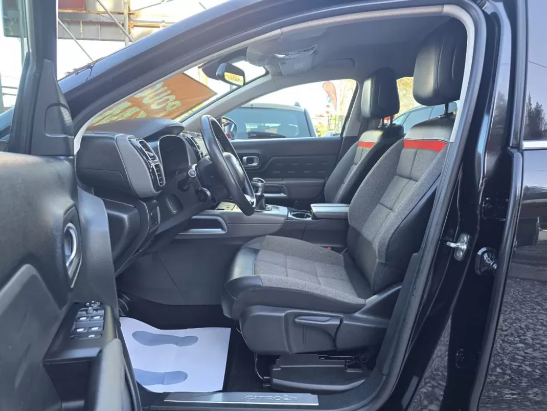 Citroën C5 Aircross 2019 - 18500 EUR, 117400 km - AUTO.MOTO.pt - 117400km - foto 12 de 24