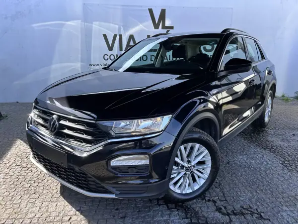 Volkswagen T-Roc 2021 - 24500 EUR, 122000 km - AUTO.MOTO.pt - 122000km - foto 2 de 16