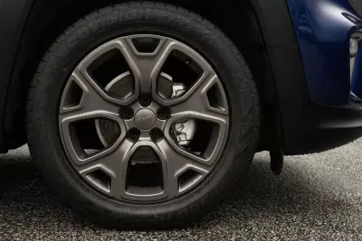 Jeep Renegade 2020 - 15999 EUR, 98800 km - AUTO.MOTO.pt - 98800km - foto 5 de 27