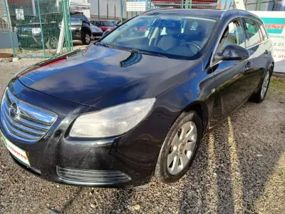 Opel Insignia Sports Tourer 2011 - 7150 EUR, 176528 km - AUTO.MOTO.pt - 176528km - foto 3 de 29