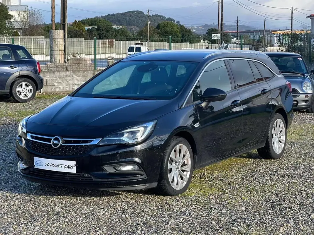 Opel Astra Sports Tourer 2018 - 12984 EUR, 97000 km - AUTO.MOTO.pt - 97000km - foto 2 de 26