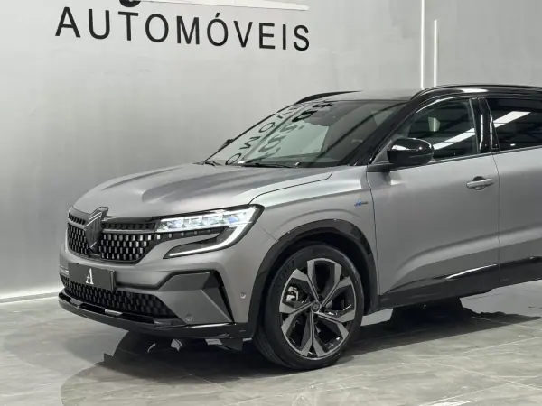 Renault Austral 2023 - 30890 EUR, 17660 km - AUTO.MOTO.pt - 17660km - foto 16 de 45