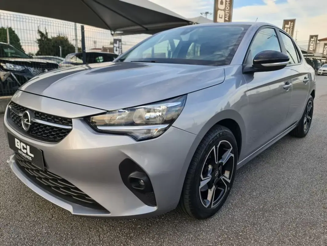 Opel Corsa 2020 - 15990 EUR, 140000 km - AUTO.MOTO.pt - 140000km - foto 9 de 31