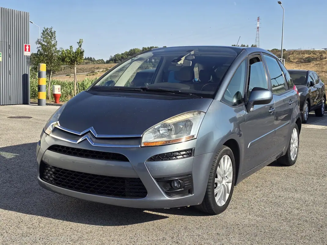 Citroën C4 Picasso 2008 - 3250 EUR, 230000 km - 230000km - foto 2 de 12