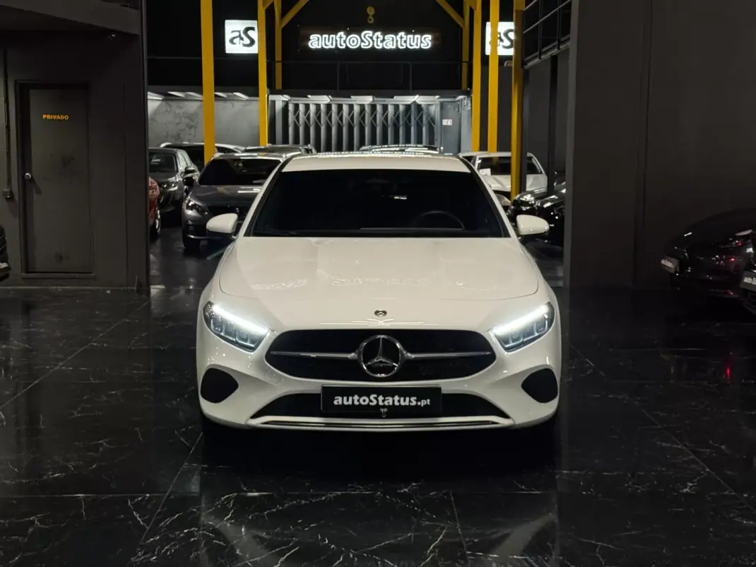 Mercedes-Benz A 250 2025 - 35990 EUR, 11250 km - AUTO.MOTO.pt - 11250km - foto 4 de 36