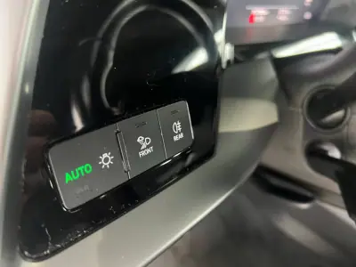 Audi A3 Sportback 2021 - 26750 EUR, 157200 km - AUTO.MOTO.pt - 157200km - foto 12 de 16