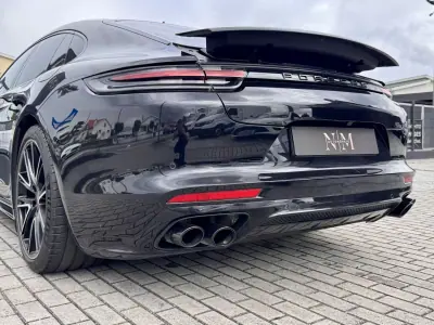 Porsche Panamera 2019 - 75990 EUR, 69000 km - AUTO.MOTO.pt - 69000km - foto 6 de 17