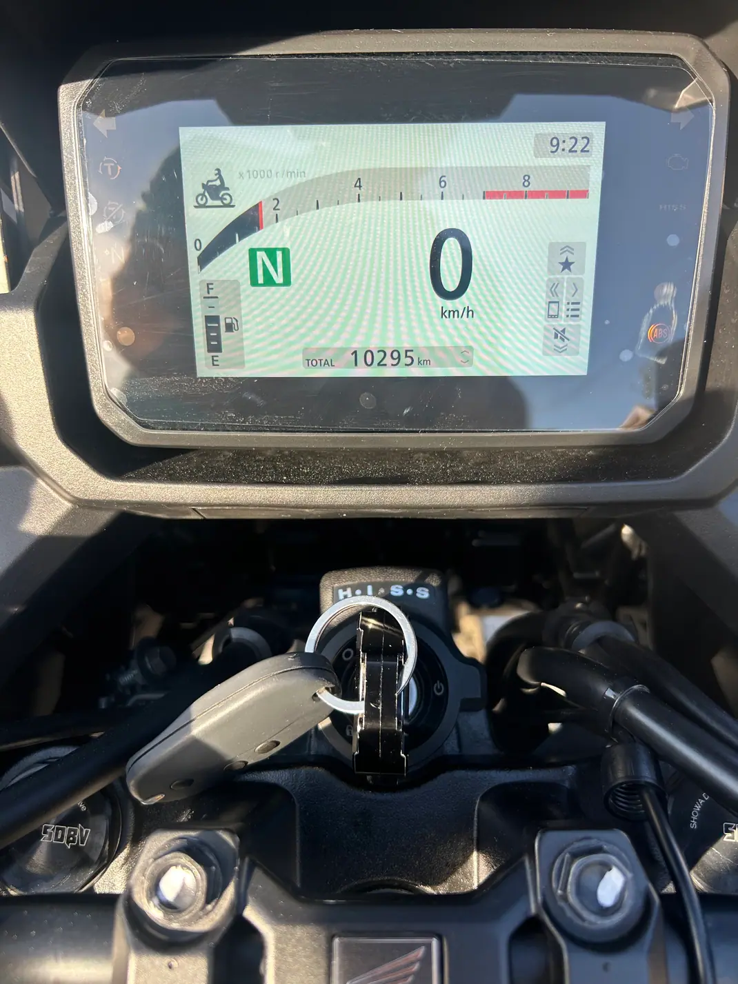 Honda NC750X DCT 2025 - 8900 EUR, 10600 km - AUTO.MOTO.pt - 10600km - foto 5 de 5