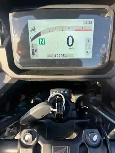 Honda NC750X DCT 2025 - 8900 EUR, 10600 km - AUTO.MOTO.pt - 10600km - foto 5 de 5