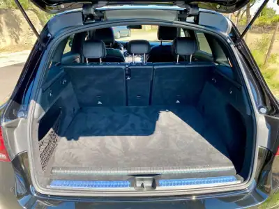 Mercedes-Benz GLC 300 2021 - 45900 EUR, 91900 km - AUTO.MOTO.pt - 91900km - foto 17 de 17