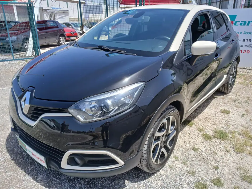 Renault Captur 2013 - 9950 EUR, 157174 km - AUTO.MOTO.pt - 157174km - foto 3 de 25