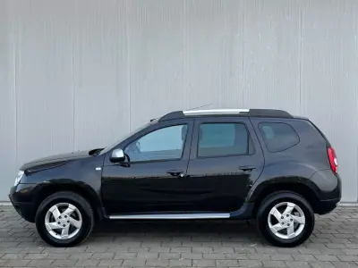 Dacia Duster 2010 - 10950 EUR, 50000 km - AUTO.MOTO.pt - 50000km - foto 4 de 17