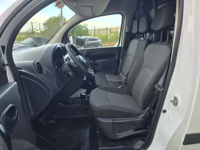 Mercedes-Benz Citan 2020 - 13450 EUR, 121000 km - AUTO.MOTO.pt - 121000km - foto 8 de 10