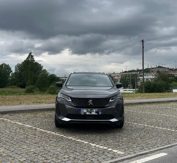 Peugeot 3008 2022 - 26000 EUR, 89000 km - AUTO.MOTO.pt - 89000km - foto 2 de 15