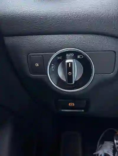 Mercedes-Benz A 220 2018 - 23500 EUR, 130000 km - 130000km - foto 4 de 9