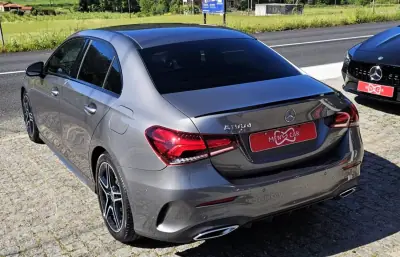 Mercedes-Benz A 180 Limousine 2019 - 26500 EUR, 154000 km - AUTO.MOTO.pt - 154000km - foto 27 de 31