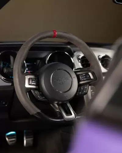 Ford Mustang 2016 - 47950 EUR, 107000 km - AUTO.MOTO.pt - 107000km - foto 13 de 25