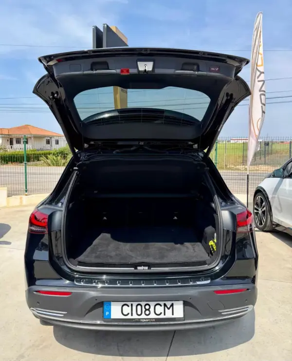 Mercedes-Benz EQA 2024 - 39900 EUR, 6010 km - AUTO.MOTO.pt - 6010km - foto 7 de 13