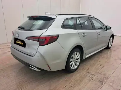 Toyota Corolla Touring Sports 2023 - 26750 EUR, 28050 km - AUTO.MOTO.pt - 28050km - foto 4 de 10
