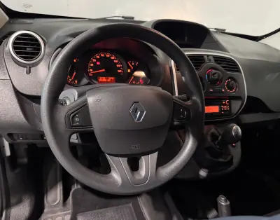 Renault KANGOO MAXI 1.5 DCI BUSINESS S/S 2020 - 13750 EUR, 151000 km - AUTO.MOTO.pt - 151000km - foto 25 de 33