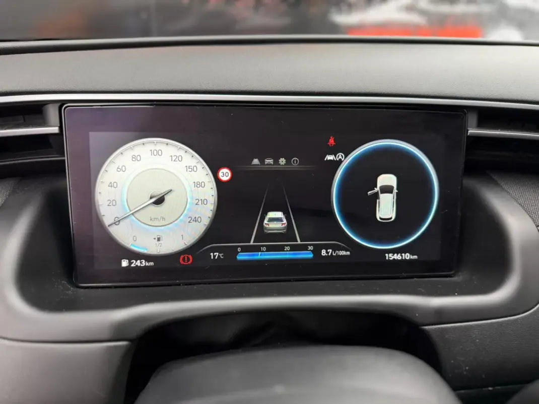 Hyundai Tucson 2022 - 23900 EUR, 154418 km - AUTO.MOTO.pt - 154418km - foto 3 de 21