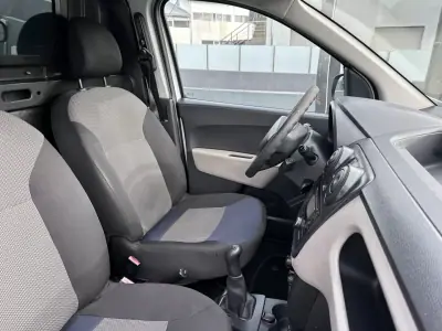 Dacia Dokker 2015 - 7000 EUR, 287197 km - AUTO.MOTO.pt - 287197km - foto 34 de 35