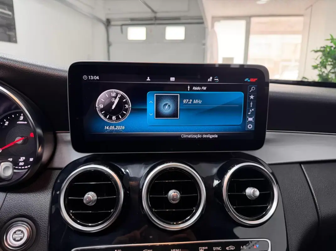 Mercedes-Benz C 180 2019 - 24990 EUR, 210000 km - AUTO.MOTO.pt - 210000km - foto 24 de 29