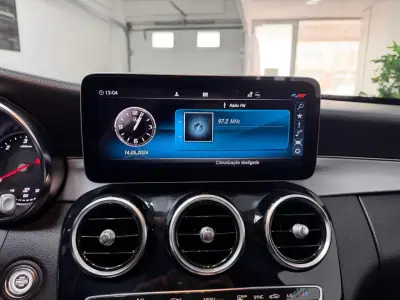 Mercedes-Benz C 180 2019 - 24990 EUR, 210000 km - AUTO.MOTO.pt - 210000km - foto 24 de 29