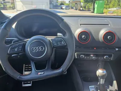 Audi RS3 Sportback 2019 - 55900 EUR, 77000 km - AUTO.MOTO.pt - 77000km - foto 12 de 42