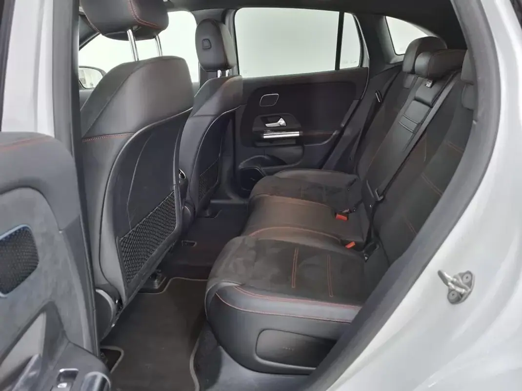 Mercedes-Benz EQA 2021 - 29990 EUR, 89396 km - AUTO.MOTO.pt - 89396km - foto 9 de 12