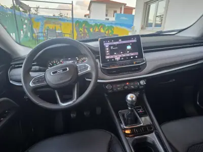 Jeep Compass 2021 - 20900 EUR, 142000 km - AUTO.MOTO.pt - 142000km - foto 18 de 65
