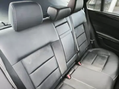 Mercedes-Benz E 250 2013 - 12950 EUR, 369000 km - AUTO.MOTO.pt - 369000km - foto 22 de 41