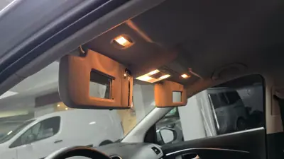 Volkswagen Polo 2014 - 10990 EUR, 136000 km - AUTO.MOTO.pt - 136000km - foto 16 de 31