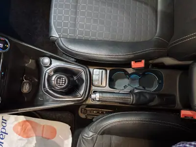 Ford Fiesta 2019 - 12800 EUR, 78000 km - 78000km - foto 13 de 22