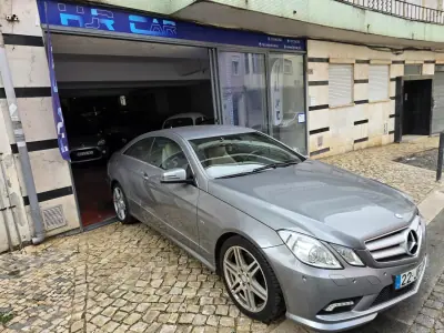 Mercedes-Benz E 250 2010 - 15999 EUR, 212000 km - 212000km - foto 3 de 23