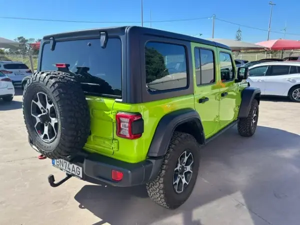 Jeep Wrangler Unlimited 2022 - 66947 EUR, 72000 km - AUTO.MOTO.pt - 72000km - foto 6 de 18
