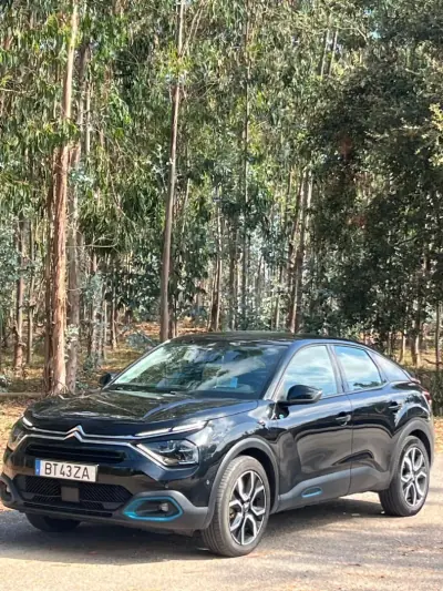 Citroën e-C4 2022 - 19900 EUR, 75680 km - AUTO.MOTO.pt - 75680km - foto 23 de 71
