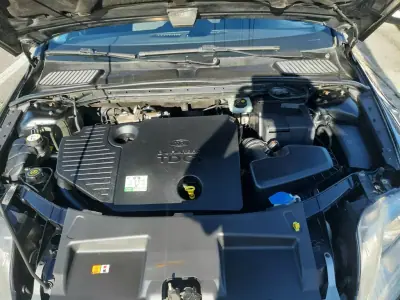Ford Mondeo SW 2010 - 7400 EUR, 217000 km - AUTO.MOTO.pt - 217000km - foto 31 de 33
