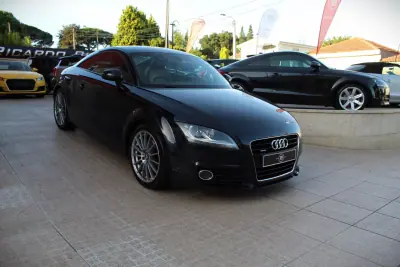 Audi TT Coupé 2010 — foto 3 de 29