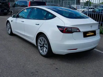 Tesla Model 3 2022 - 29450 EUR, 73183 km - AUTO.MOTO.pt - 73183km - foto 4 de 9