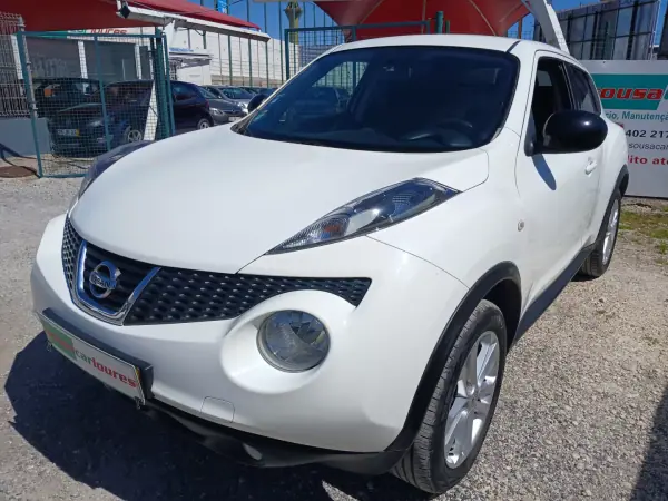 Nissan Juke 2013 - 9900 EUR, 175575 km - AUTO.MOTO.pt - 175575km - foto 3 de 27