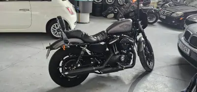 Harley-Davidson Sportster® Iron 883™ 2016 - 11990 EUR, 38000 km - AUTO.MOTO.pt - 38000km - foto 4 de 9