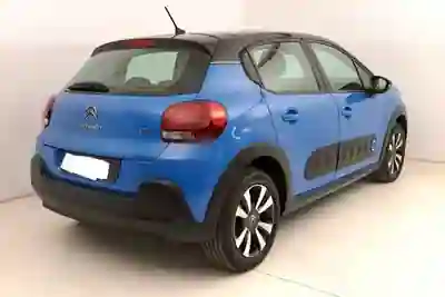 Citroën C3 2018 - 7950 EUR, 110000 km - AUTO.MOTO.pt - 110000km - foto 4 de 8