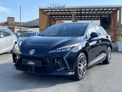 MG MG4 2024 - 13400km