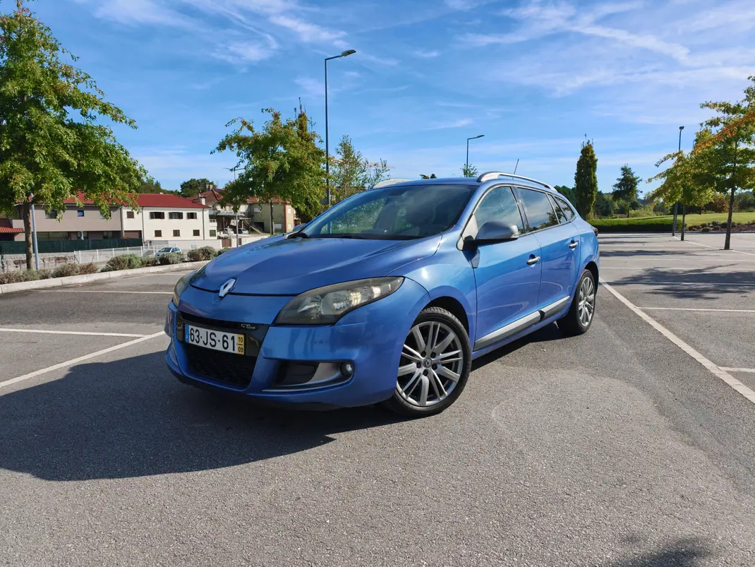 Renault Mégane Sport Tourer 2010 - 5900 EUR, 237367 km - foto 1 de 13