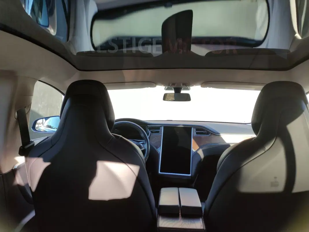 Tesla Model S 2017 - 34900 EUR, 150000 km - 150000km - foto 29 de 33
