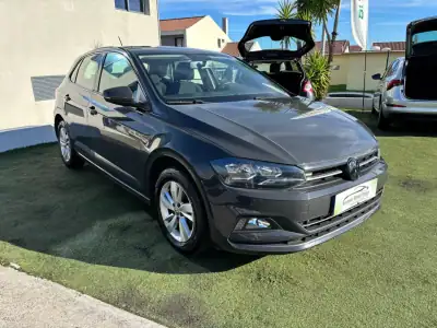 Volkswagen Polo 2018 - 17990 EUR, 58112 km - AUTO.MOTO.pt - 58112km - foto 2 de 13